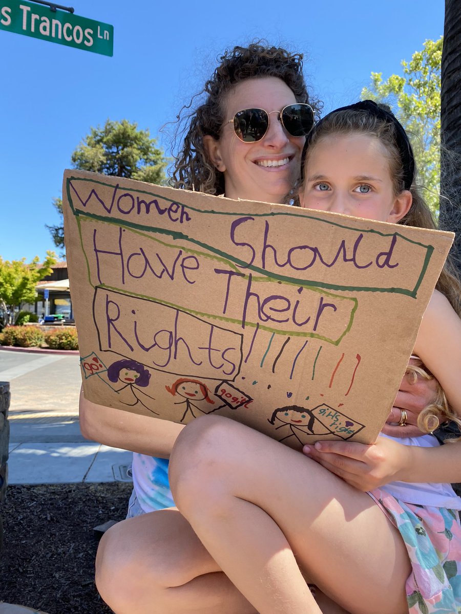 kimballscott's tweet photo. Bring your signs, swag, and raised voices. All are welcome. #momsbychoice, #studentsforchoice, #dadsforchoice, #teachersforchoice, #techiesforchoice, #grandparentsforchoice & more....we are the overwhelming majority!
https://t.co/sdfOfG5Ruk https://t.co/YsyhSRlLkH