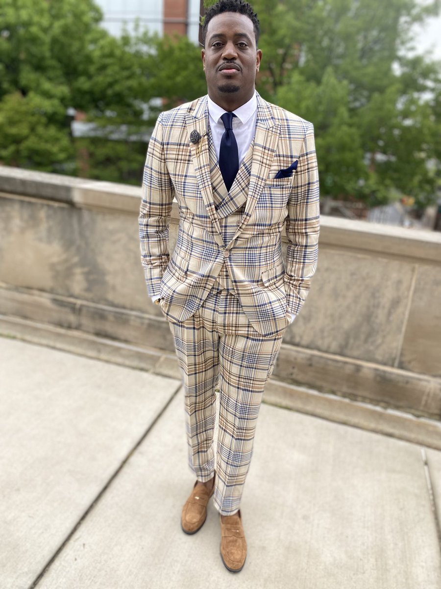 andscape's tweet photo. Thank you to @BlackMenswear for having us and sharing this positive communal movement with the city of Baltimore‼️ #flashmob https://t.co/n8e0Gi5hFO