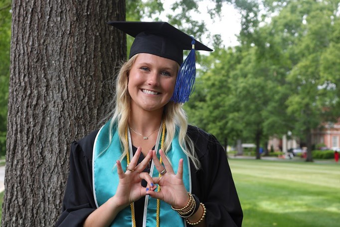 presbycollege's tweet image. Another year in the books, PC! We’re so proud of you #classof2022 💙#ForeverBlueHose #ononPC