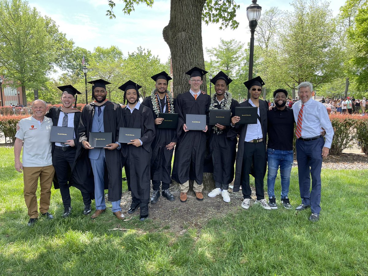 Panther Basketball tweet media