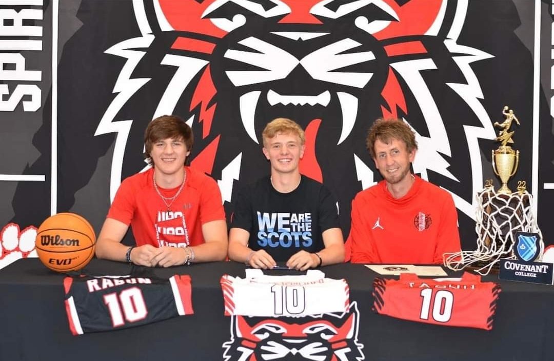 So proud of these two awesome young men. We can't wait to watch ya'll compete at the next level. Thank you for every thing ya'll have done over the past 4 years. It was a a great run. Region Championship, Elite 8, Sweet 16, and 23-win season. <a href="/GusHood2/">Gus Hood</a> <a href="/Connor12McKay/">Connor McKay</a>