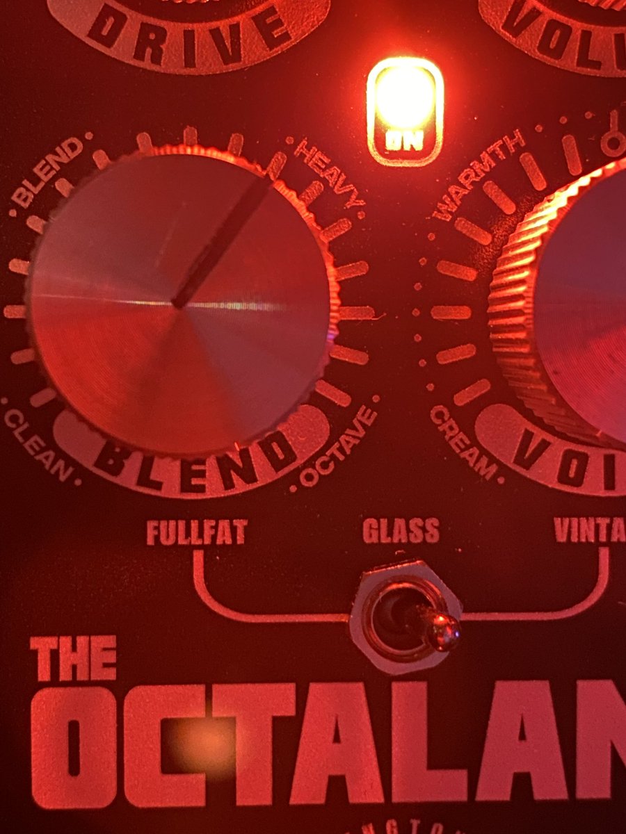 JesseDavey's tweet photo. The Octaland with RGB LED.  Any color you want. https://t.co/EIcao6q0uJ
