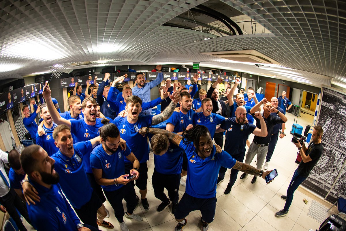 LechPoznan's tweet photo. 🥇 #KOLEJ8RZ https://t.co/tIhy8c3kAI