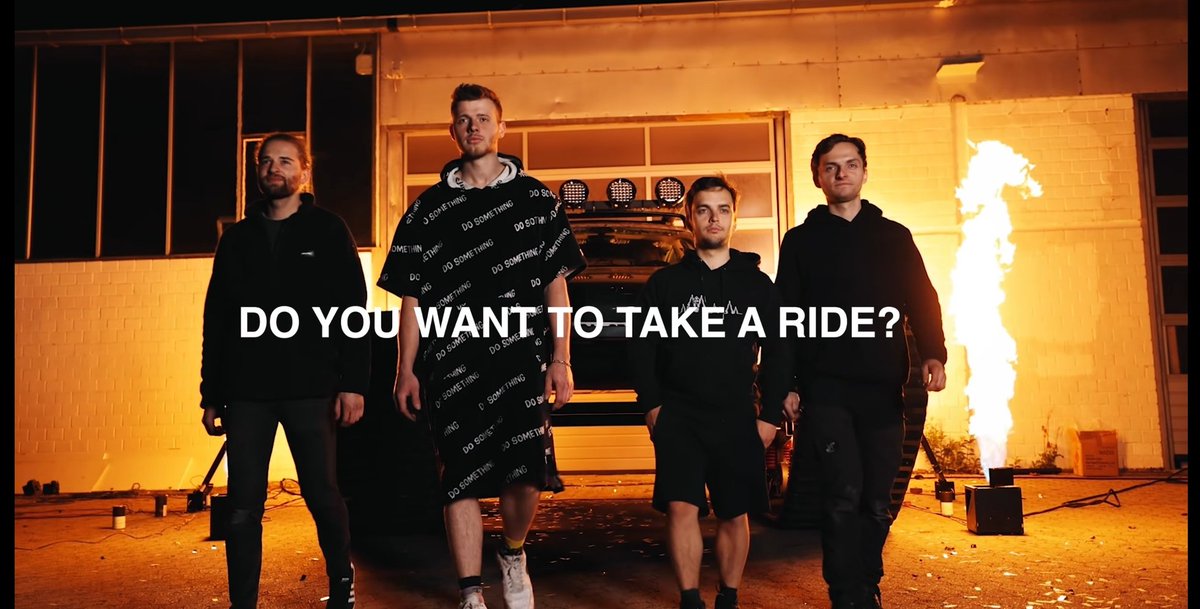 Jenacars's tweet photo. @unge @elonmusk @elonmusk "Do you want to take a ride?" https://t.co/xpBMsY0347