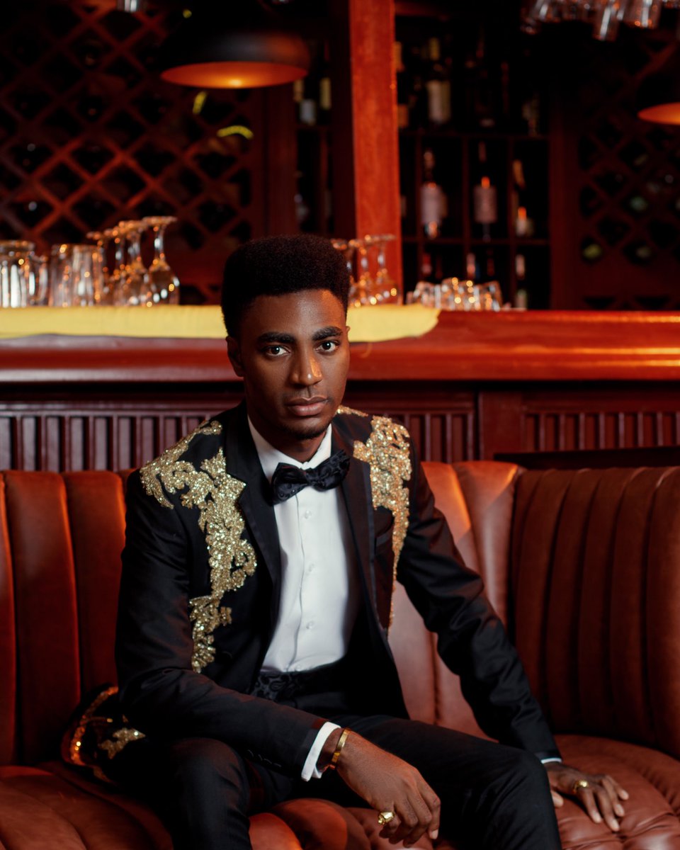 yerinsabraham's tweet photo. It’s all Glitz and Glam tonight at the AMVCA.
The Polymath is here!

#amvca2022 #amvca8 https://t.co/M94f3U6bZN