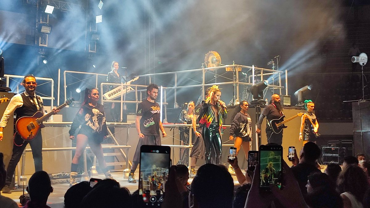 jhackhdz's tweet photo. #Reconexion @lajosa #Cancun #PlazaDeTorosCancun 🥰😍🥰😍 https://t.co/mBwpFFa8pA