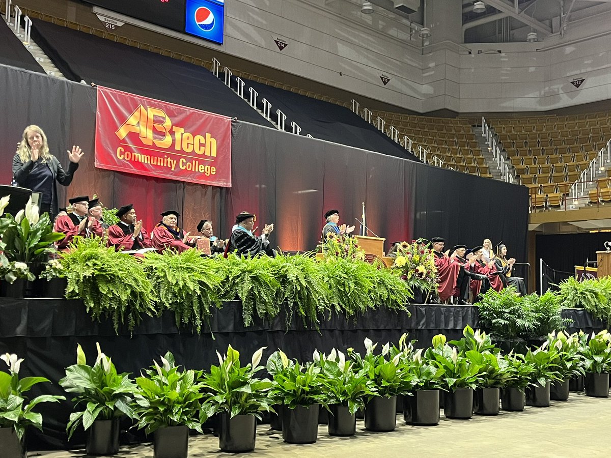 Congrats to this year’s AB Tech grads!! <a href="/abtech_cc/">A-B Tech</a>
