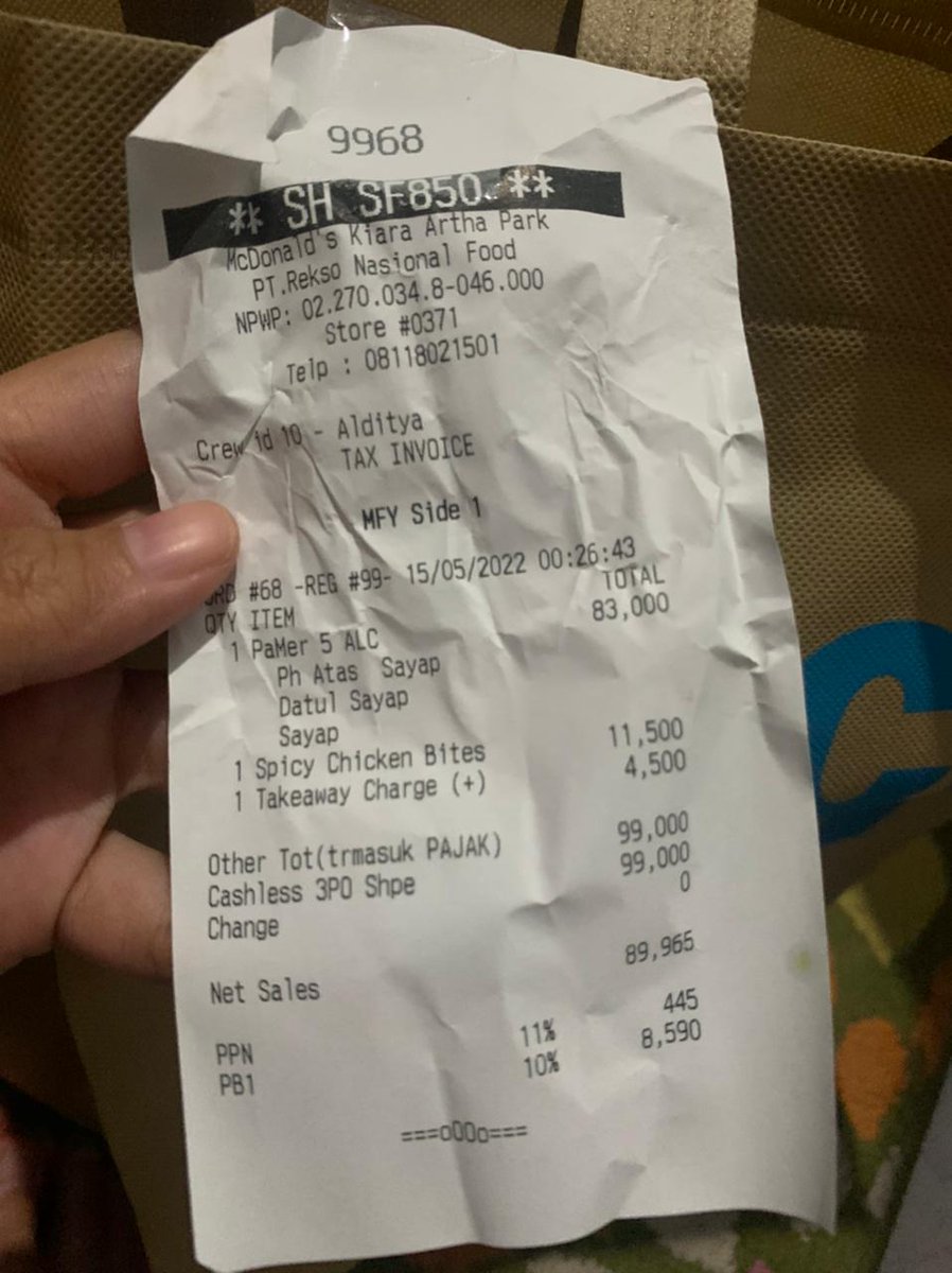 hayunooo's tweet photo. @IndonesiaMcd 
minn, padahal udah bm mcflurry bgt eh ga adaa, mana nunggu berjam2 gara-gara trouble system 🥲 https://t.co/T4XVSRhk3J