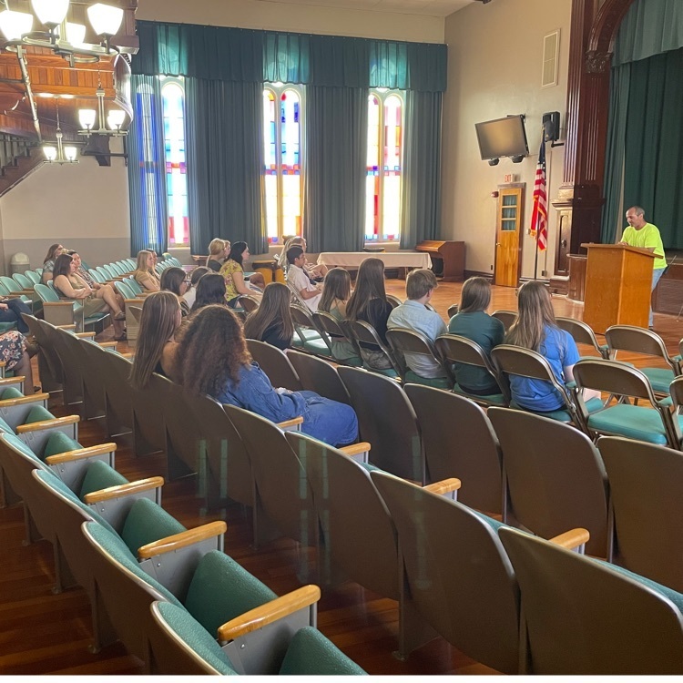 CentralCSD's tweet image. Central students had an opportunity to tour the Mental Health Institute in Independence this week. This is part of a career awareness event through Northeast Iowa Community College.