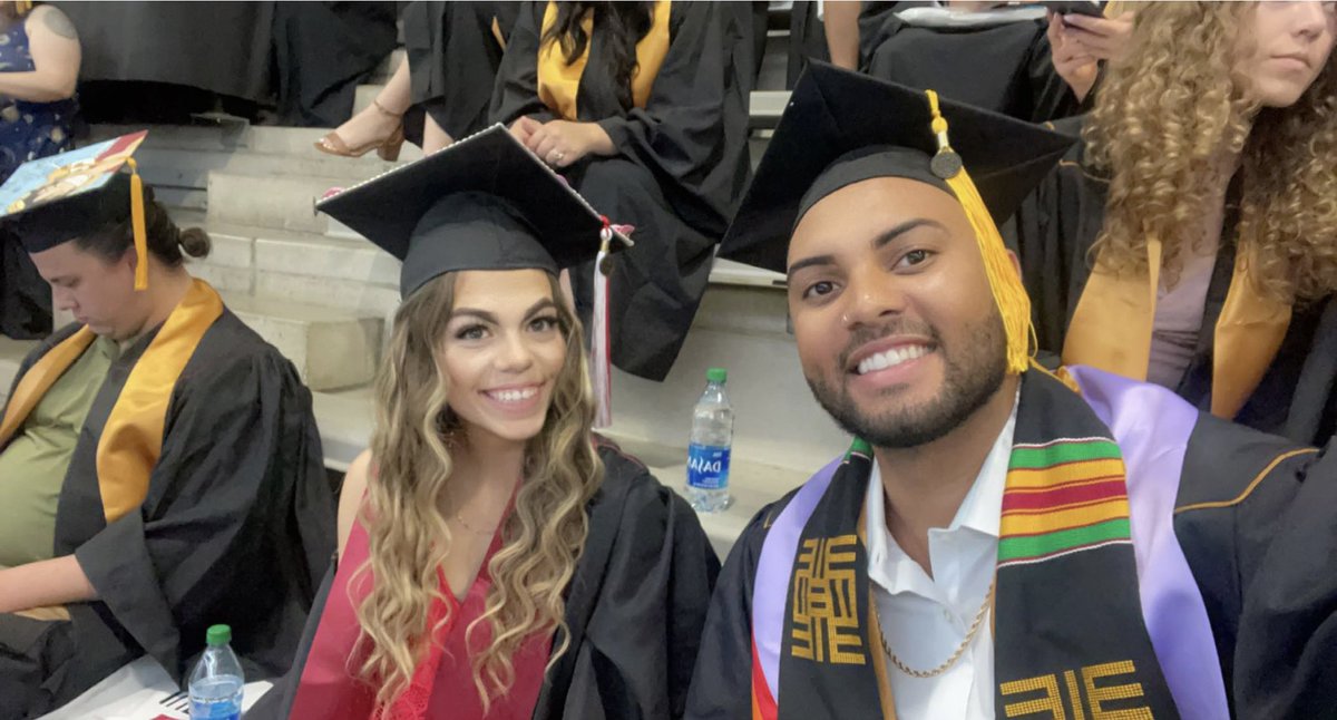 dgkelley9's tweet photo. Happy Graduation Day!!!!! 🧠🥳🎓 #IUPUIGrad22 #IUPUIgradcap22 #iugradcap22 #psychology https://t.co/Dk92p6kIKD