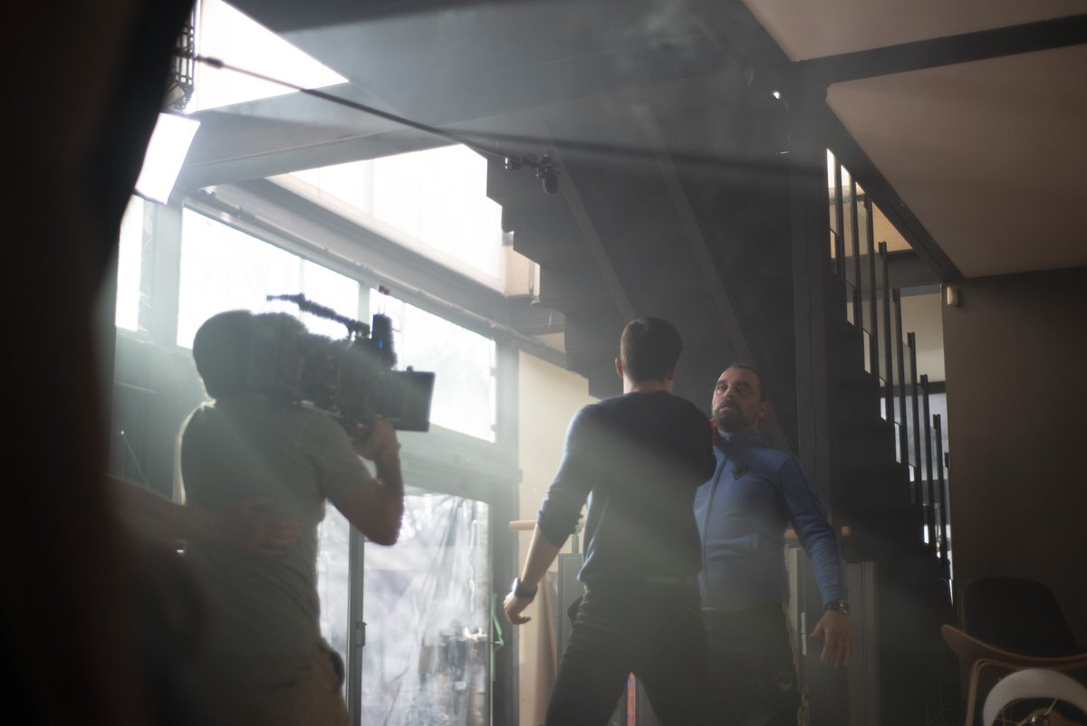 rodrigocortes's tweet photo. «El intercambio», también conocido como «El poder del puerro». Un spot dirigido por el de «Buried», con el de «X-Men: Primera Generación».

Cliente: @XiaomiEspana
Agencia: @casanovaagency
Producción: @925_only

Spot completo, aquí 👉 https://t.co/rg9aoREfoE. https://t.co/MhYomNb1jx