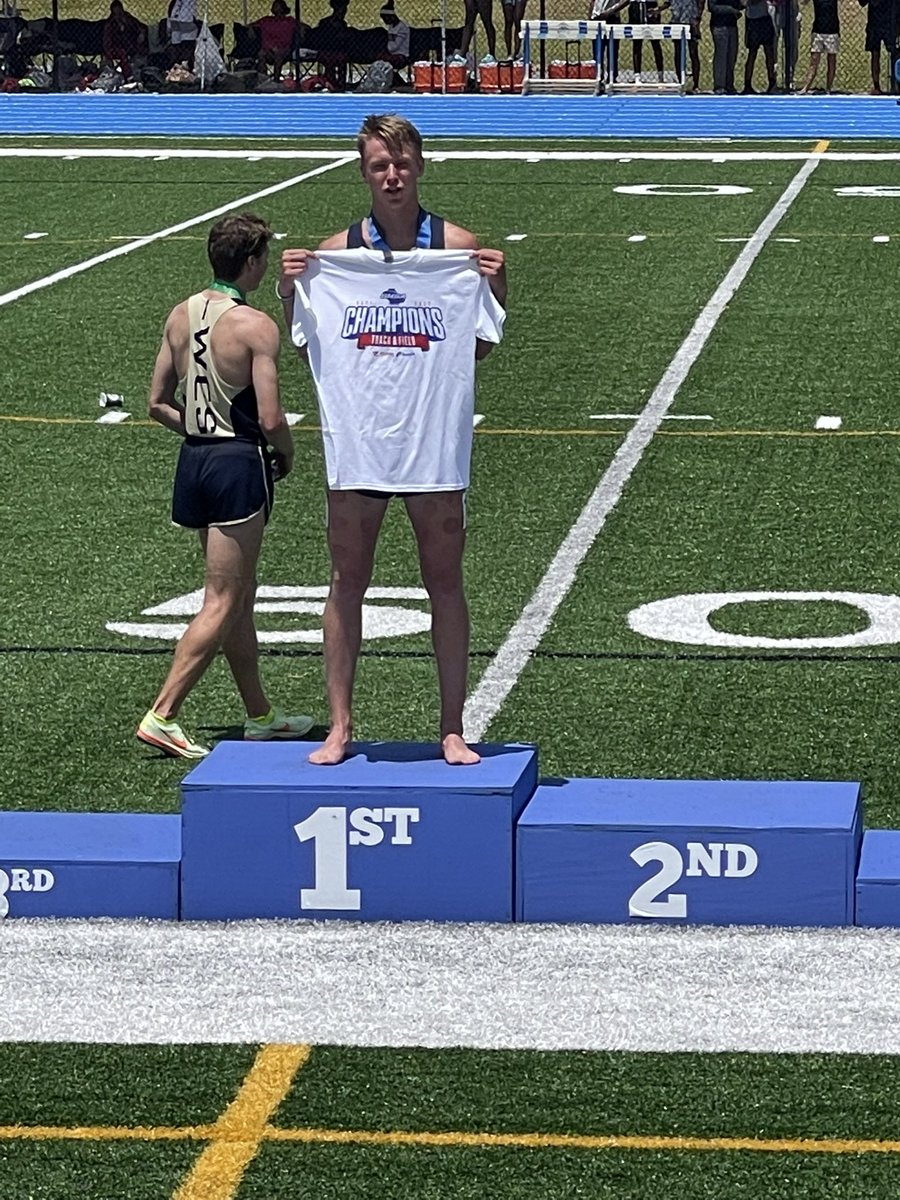 DenmarkDanesTXF's tweet photo. In his final High School race, Ethan Ashley once again take the top spot! He is your 2022 @OfficialGHSA 7A State Champion in the 1600M https://t.co/bDt5KY6Fhp