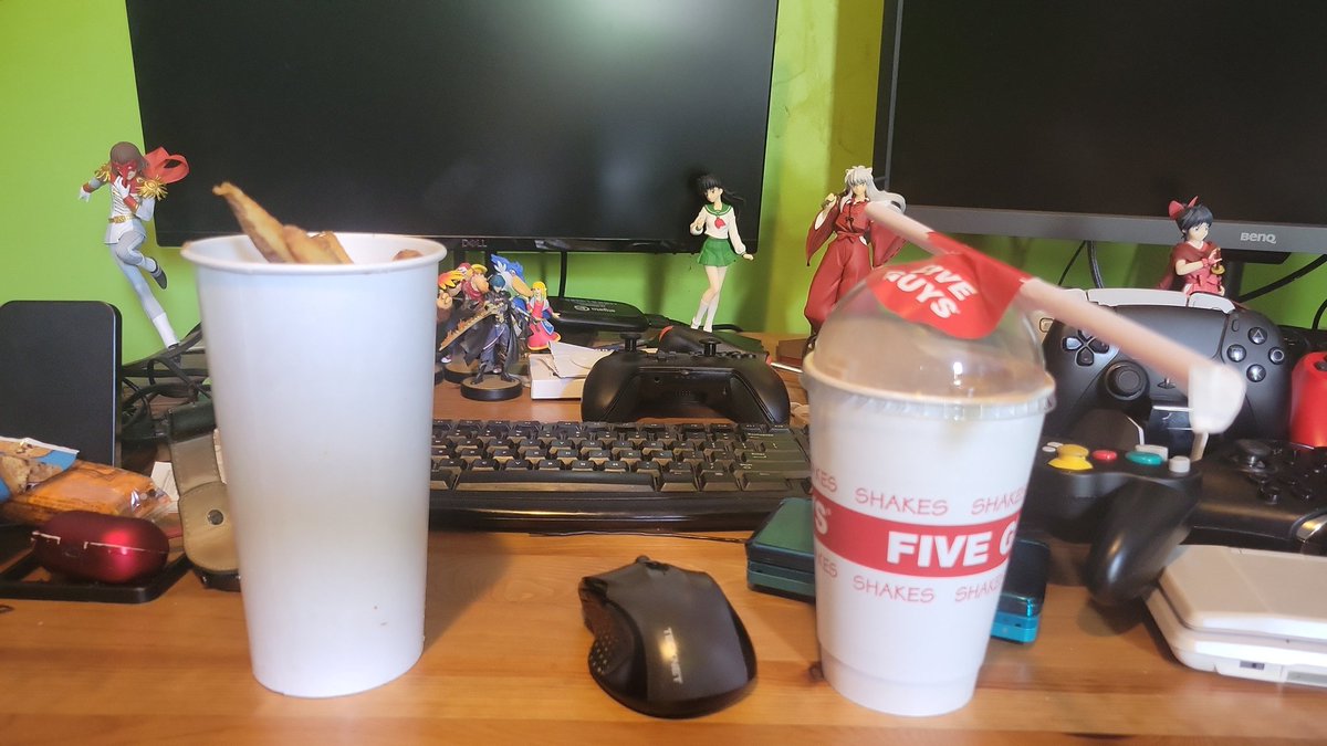 Got me some fries and a shake as per #alphatwt