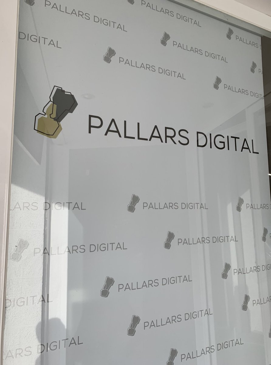 pallarsdigital's tweet photo. 🖥✍🏻 Nou anys després de la nostra creació, a @pallarsdigital estrenarem redacció. Seguim endavant! Ben aviat us podrem donar més detalls…
#pallars #premsalocal #periodisme #premsadigital #premsacomarcal #premsa https://t.co/mDx1ZtKfDW