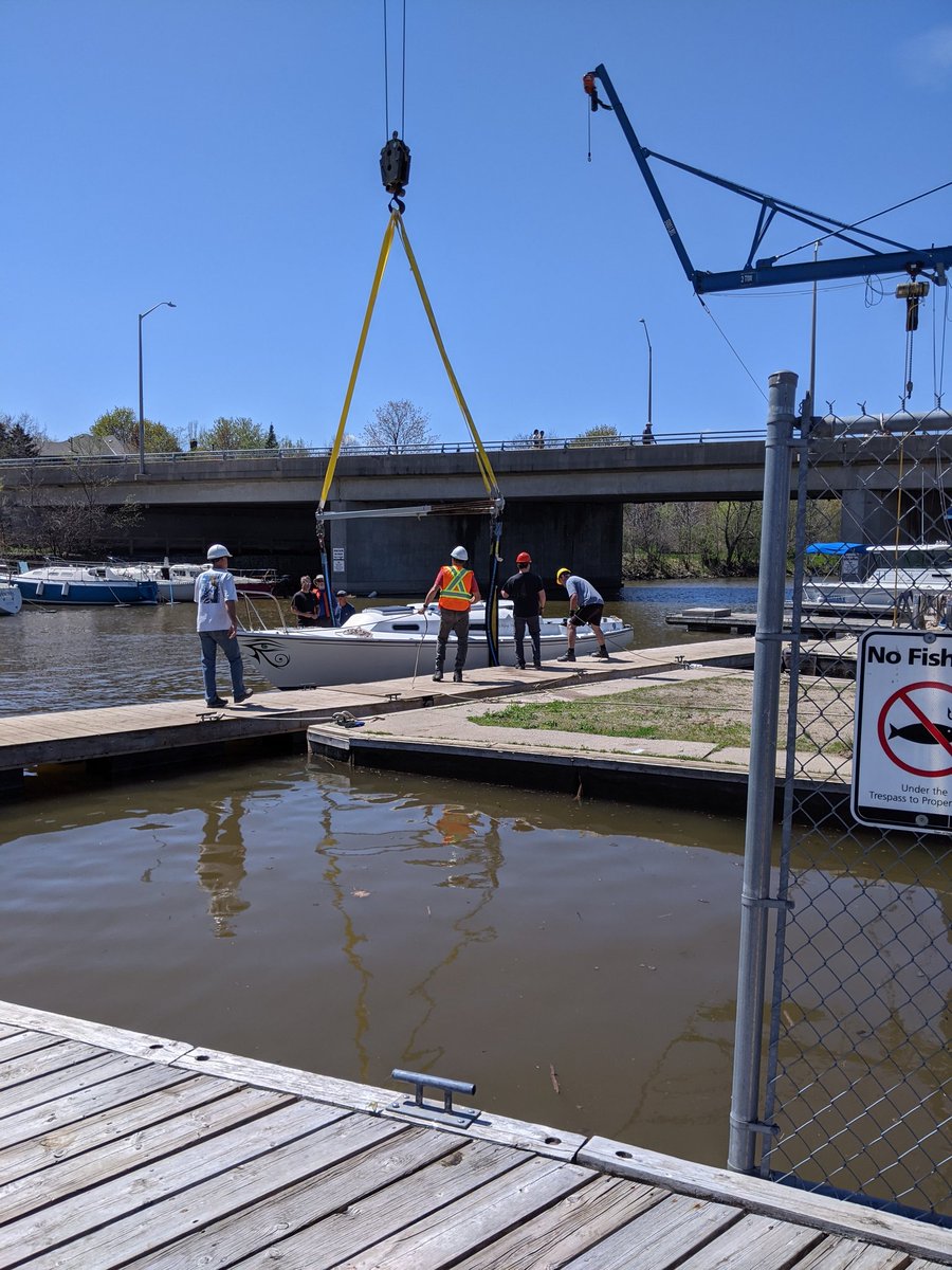BronteHarbourYC's tweet photo. Valkyrie is in the water. https://t.co/PxTKykHsIW