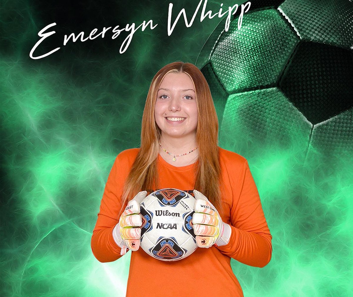 Oeaglessoccer's tweet photo. On a hot day, the soccer ladies take the win 1-0 in the consolation bracket final vs. Perry in a shootout. 

Shootout goals for Olivet by:

Grace Otto⚽️
Evey Stenger ⚽️
Ava Hernandez ⚽️

Emersyn Whipp made a key save in the shootout and recorded two shutouts on the day. https://t.co/aFQTiJPPq2
