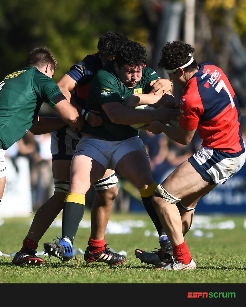ScrumESPN's tweet photo. ¡Las fotos de la acción que dejó un partidazo en el clásico entre @clublostilos y @clubsanluis_ok! El equipo de #BarrioObrero ganó 21-12. 🔝
📸 #Profocus https://t.co/xXEfEeasn6