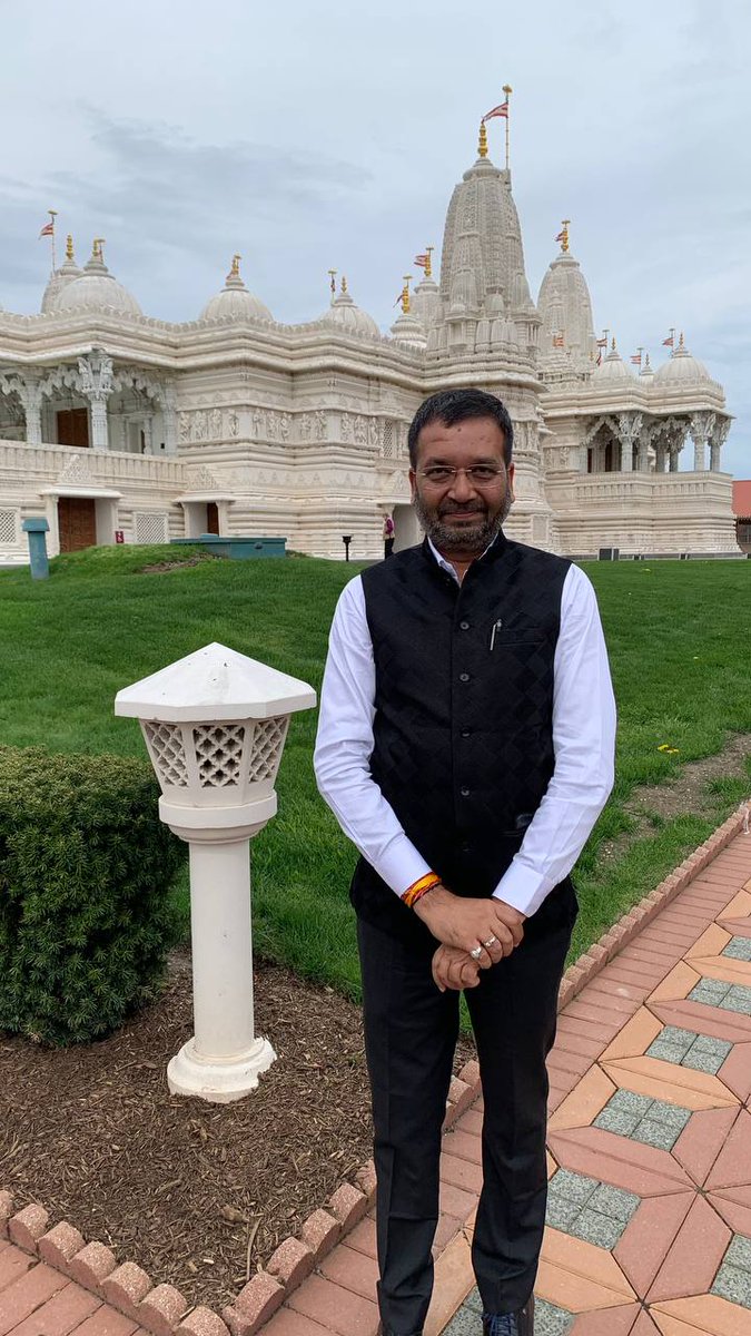 BAPS Chicago tweet media