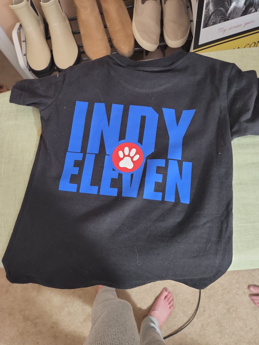 betz_ixi's tweet photo. Hey @amanduh____, this little turd will be there tonight. Hope you ready! #INDvsMEM https://t.co/QslJKNWmh2
