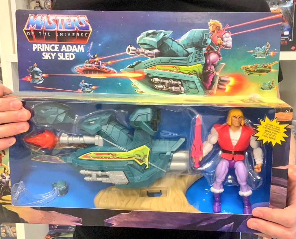 KromicB's tweet photo. ¡SORTEO!
Los amigos de @Atlantica30 me preguntan si en Eternia se celebra algo parecido a #Eurovision y he respondido que existe el festival de Grayskull.
Les ha dado el subidón y sortean una estupendo pack de Adam y Skyled entre todos sus seguidores que hagan RT a este tweet. https://t.co/dgy3jXAZRx