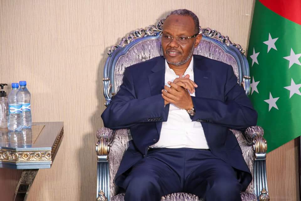 Deni4TheVilla's tweet photo. Madaxweynihii Somalia iyo Madaxweynaha KGS oo kulmey Swrkaas ka akhriso Calanka.

#Deni4somalia
#Somalia
#15MAY2022
#Ammi #ADEEG #Ammaano https://t.co/9Qe3V3NoB4