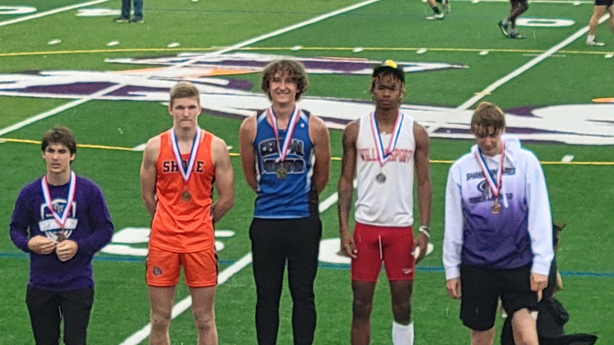 Central Mountain senior, and WPI commit <a href="/BrettGerlachQB/">Brett Gerlach</a> wins PHAC Conference high jump championship with a jump of 6'4!! Just grazed the bar at 6'6...
@ameliamccloy64 <a href="/CoachChabs/">Coach Chabs</a> 
#piaa
