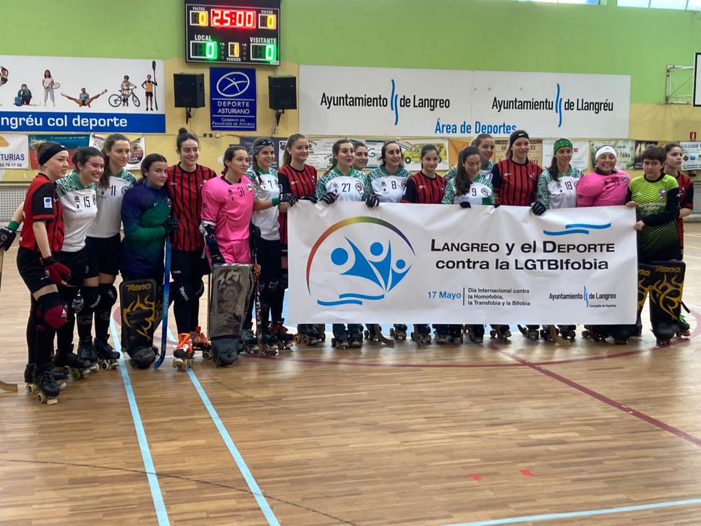 ClubPAlcobendas's tweet photo. En la previa del partido de #OKPlataF contra @CDPATINALON
#AlcobendasesDeporte
#TODOSCONJUGAMOS
#GananLosValores
#ForzAlco https://t.co/jGIfrwMst5