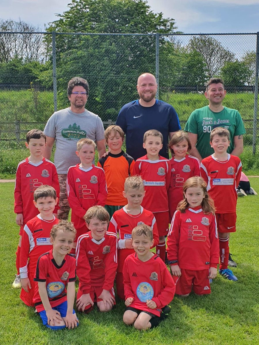 applebyjuniorFC's tweet photo. Fantastic day for our U8s taking part in a tournament at Frenchfield today. The Coaches  were extremely proud of how both teams played. Well done all of you 👏👏👏⚽️ https://t.co/WgOAKwxJCY