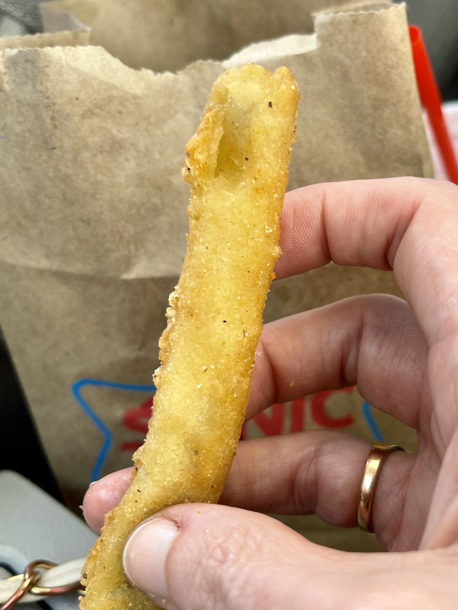 KimSwaner's tweet photo. Sometimes itβs REALLY good to be the mama! Thanks, @CamiSwaner ! πππππ #mommytax #picklefries https://t.co/ZWItzrqEm5