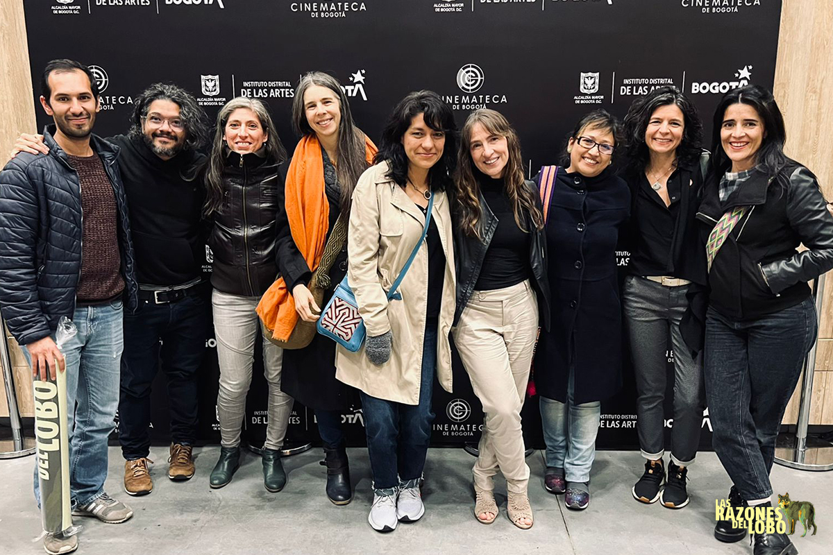 RazonesLobo's tweet photo. Anoche celebramos nuestro estreno con la sala llena y fuimos testig_s de una conversación importante. Estas son algunas imágenes.

¡Seguimos en salas este fin de semana! 
Consulten la cartelera de la Cinemateca de Bogotá, @elmamm, @colombomedellin y el @museolatertulia https://t.co/ZQlCevsSTG