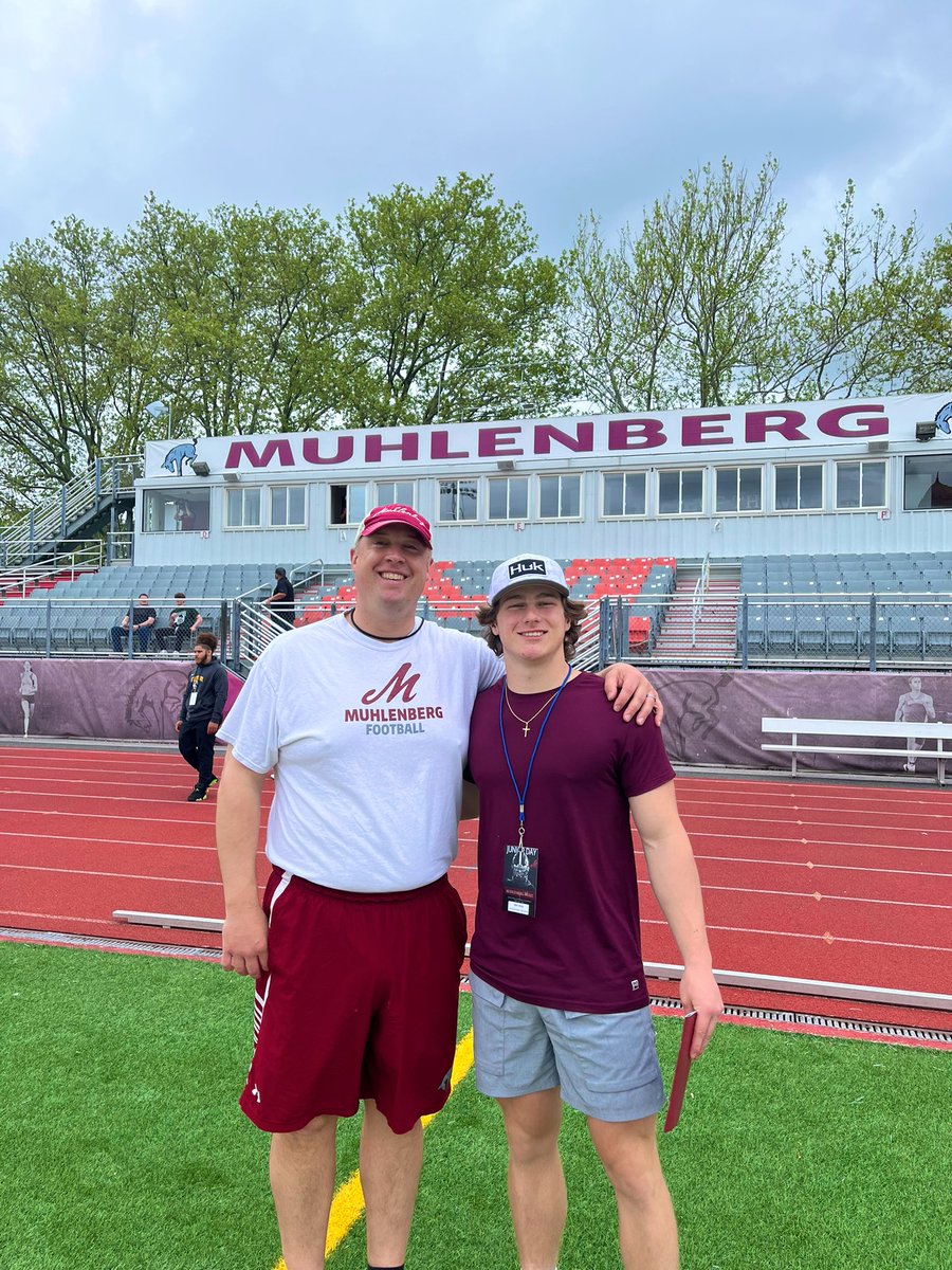 sasalaaden's tweet photo. Had a great time at the Muhlenberg College Junior Day visit. Loved the campus, coaching staff, and winning tradition. Thanks @22CoachMoe for the invite! https://t.co/2cScTBX7V9