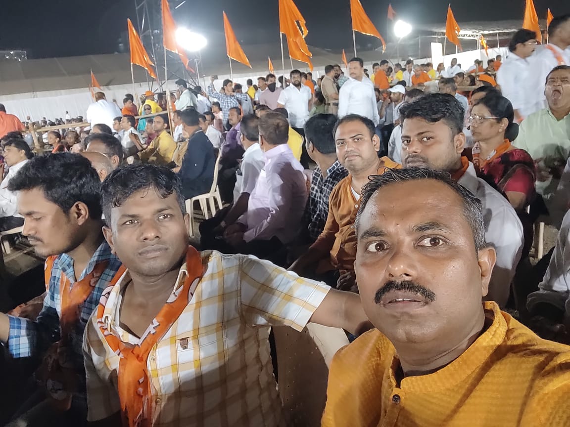 nageshmote12's tweet photo. आवाज कुणाचा ?

शिवसेनेचा! 🚩🚩🚩
वेस्टीन हॉटेल युनिट गोरेगाव
@AGSawant @AhirsachinAhir @OfficeofBKS @CMOMaharashtra @DindoshiYuva @AUThackeray https://t.co/3JGVWIZnX6