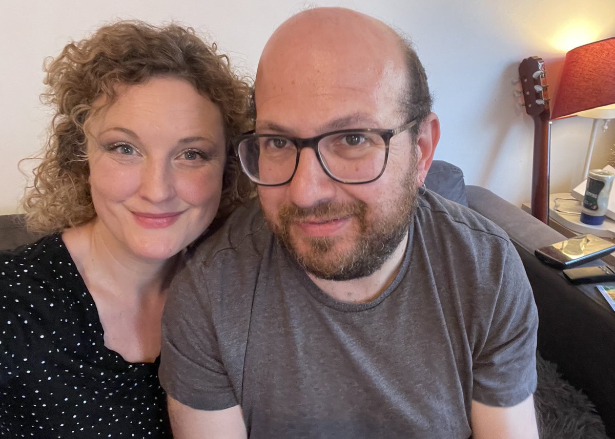 Lisekit's tweet image. #TeamSofa is ready to #eurovision!