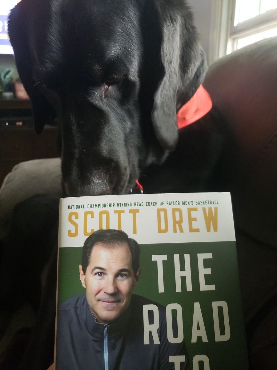 thatmuseumgirl's tweet photo. @EkpeUdoh look what just arrived! Our family is looking forward to reading it, even our pup! #roadtojoy #ekpesbookclub #SicEm https://t.co/7mtO2qtsfv