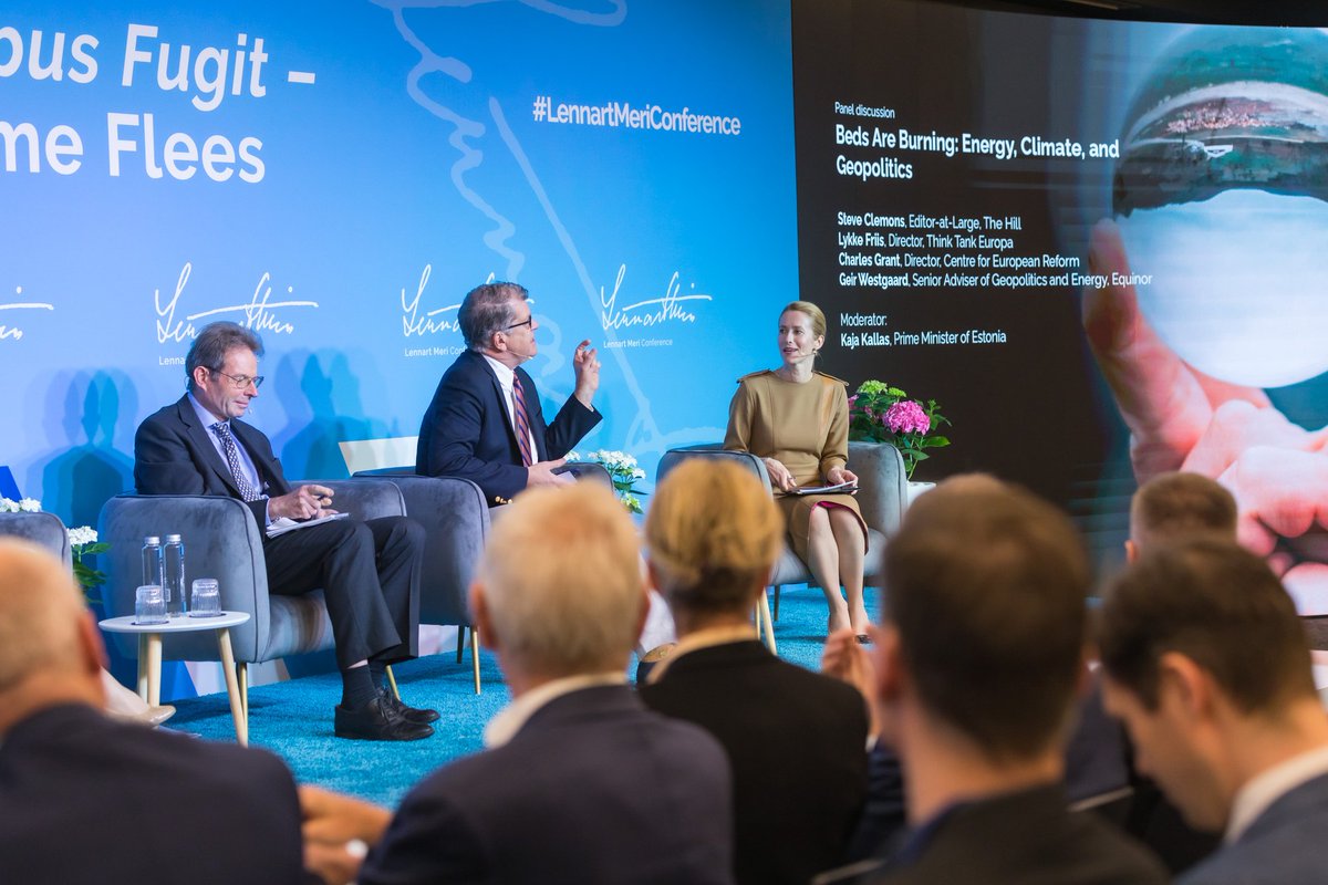 kajakallas's tweet photo. We’re in a watershed moment: decoupling from Russian energy and accelerating green transition. But going green fast won’t be easy for everyone. We must build a story everyone can relate to. 

Thank you for your ideas on how we do this, @SCClemons @lykkefriis @CER_Grant @westgeir. https://t.co/f6koUtUz7H