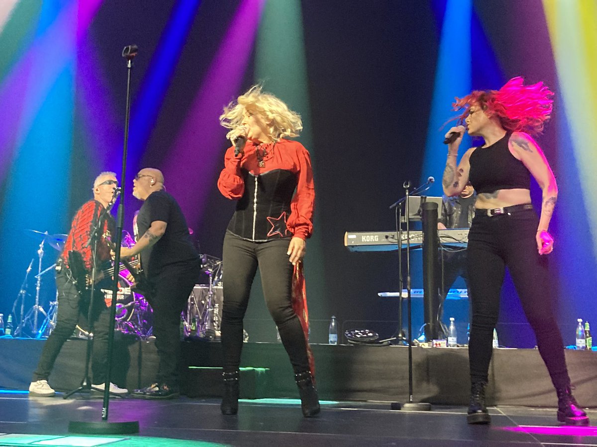 Tina_denmark's tweet photo. #Snapshots from last week in Hillerød DK 🇩🇰💐 #Wantitback 🙏❤️XXX https://t.co/6yB1PZfREc