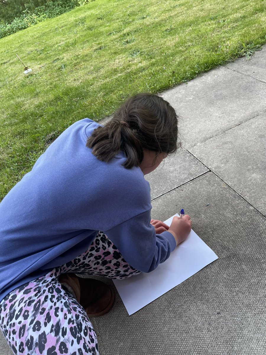 shellbellalder's tweet photo. @roalddahlclass Evie has been spending the evening outside tonight seeing how many laps she can do in the garden. She has counted her laps, took a break, and added the new ones onto her total https://t.co/Ykyc2iDIvY