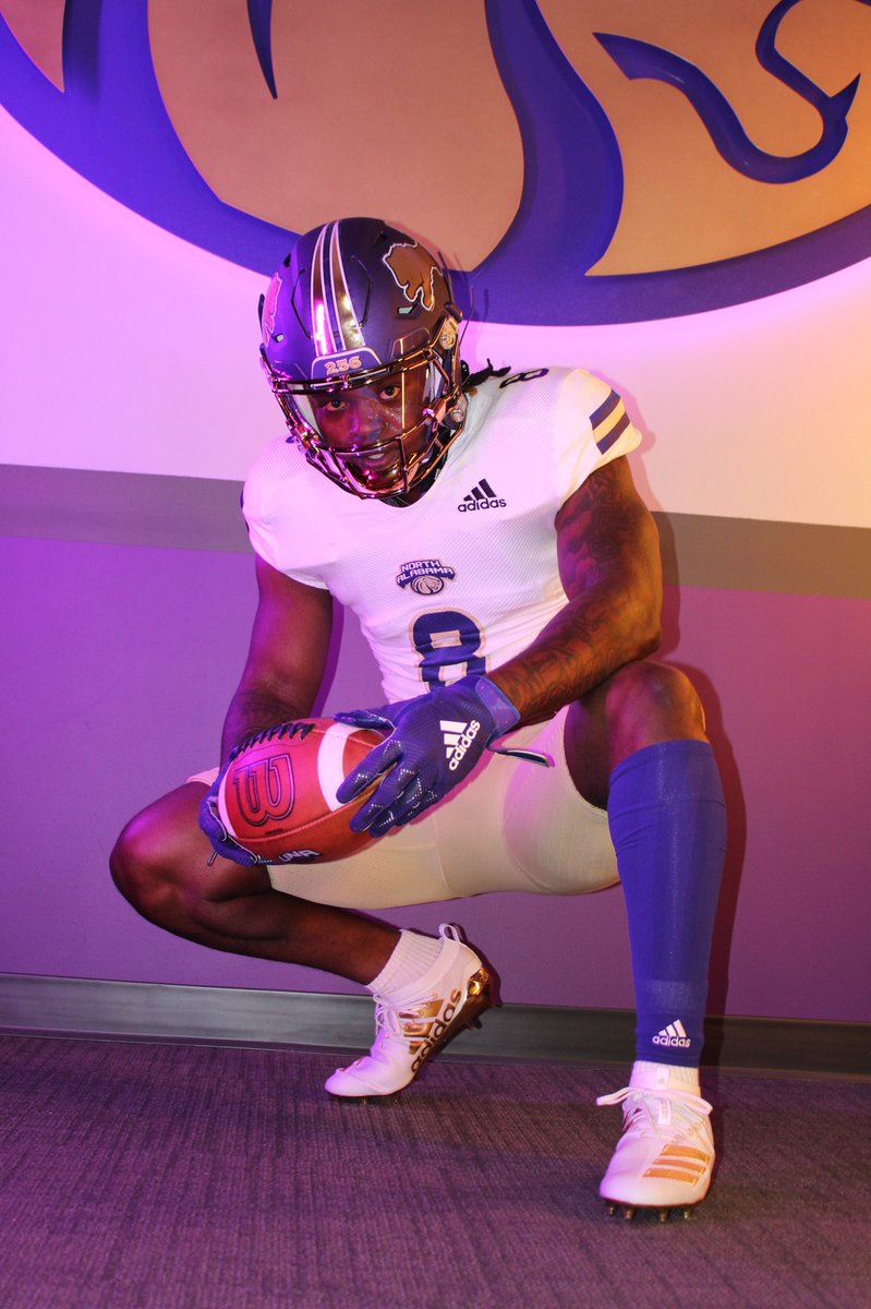 AntaviousFish's tweet photo. Had an amazing time at North Alabama this weekend💜🦁! 
@CoachCampbell37 @CoachPorterJP3 https://t.co/UpkCioMP8h