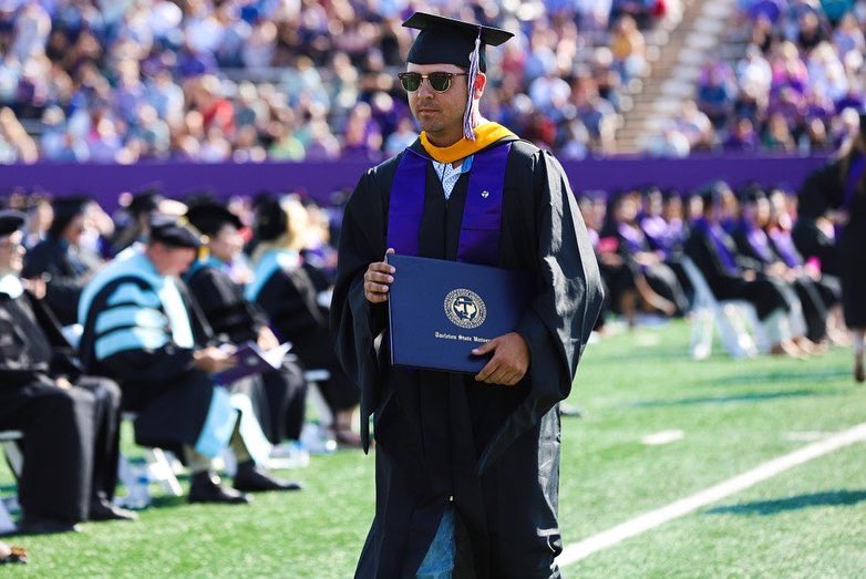 TarletonBase's tweet photo. Our final set of grads for spring commencement walked this morning👨🏽‍🎓

Congrats to all these guys for their hard work in the classroom!

#RideWithUs https://t.co/or9qsm5uB2
