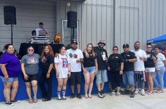 themdammexicans's tweet photo. #ThemDamnMexicans #EmbraceTheCulture #TeamTDM #LaFamilia https://t.co/dTJ0gsmAKv