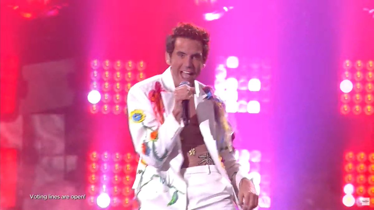 littleamunt's tweet image. ВСЕМ ВСТАТЬ КОРОЛЬ НА СЦЕНЕ #Eurovision