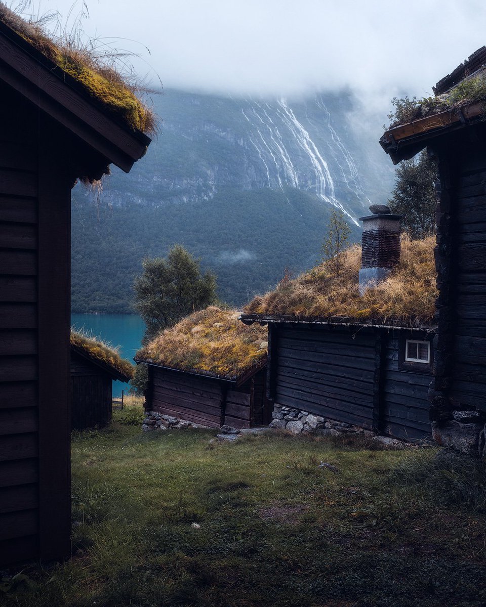 FredrikStroemme's tweet photo. Moody living in Norway.
Enjoy your Saturday!
#photography #NFTartist #Norway #nftphotography https://t.co/LAAhr1498D