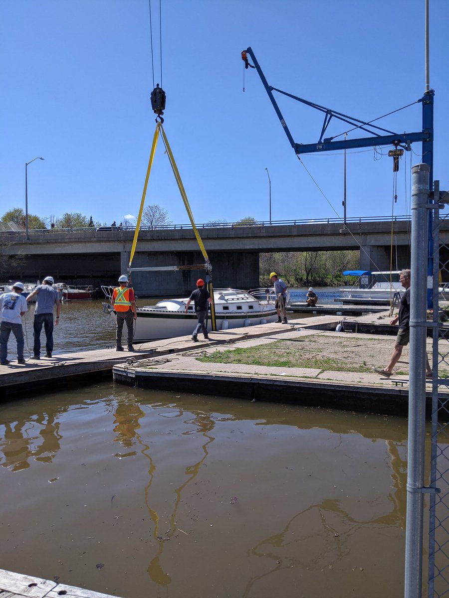 BronteHarbourYC's tweet photo. Maluhia is in the water. https://t.co/RPbzwCowEa