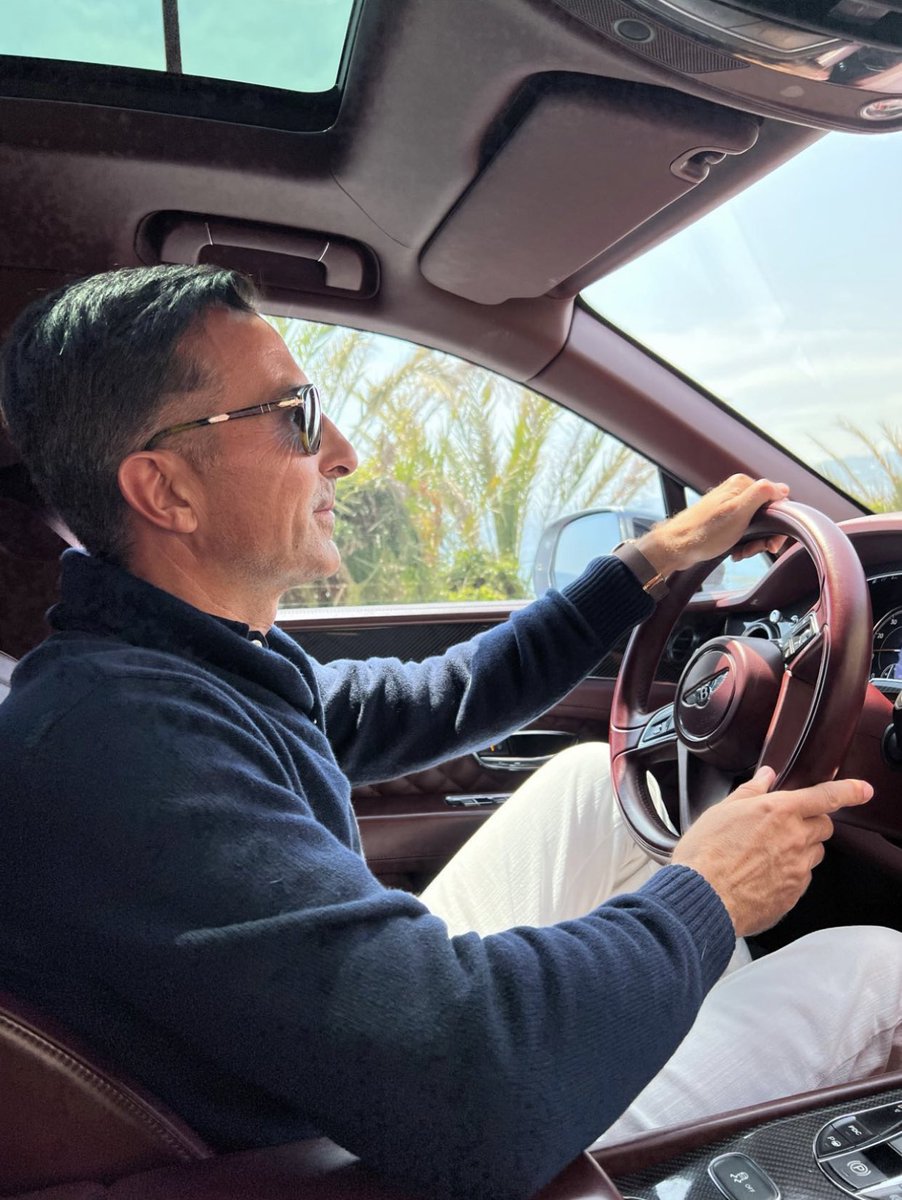 #SaturdayMotivation #motivation #vintage #jaguar #estate #car #collection #gentleman #lifestyle #design #inspiration #passion #cool #vibes #motivation #vintage #jaguar #estate #car #collection #gentleman #lifestyle #design #inspiration #passion #cool #vibes