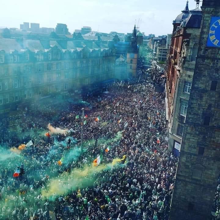 PHOTO | Glasgow today after Celtic lifted the trophy.

GLASGOW IS GREEN AND WHITE 🍀