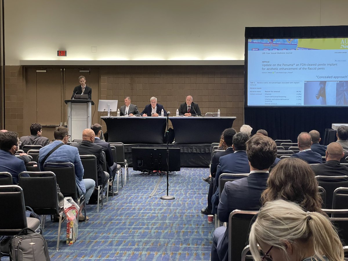 Our GU recon fellow <a href="/ArielZisman/">Ariel Zisman</a> doing a terrific job presenting data on the Penuma  implant <a href="/valenzuela_uro/">Robert Valenzuela MD</a> #AUA2022 <a href="/MountsinaiUro/">Mount Sinai Department of Urology</a>