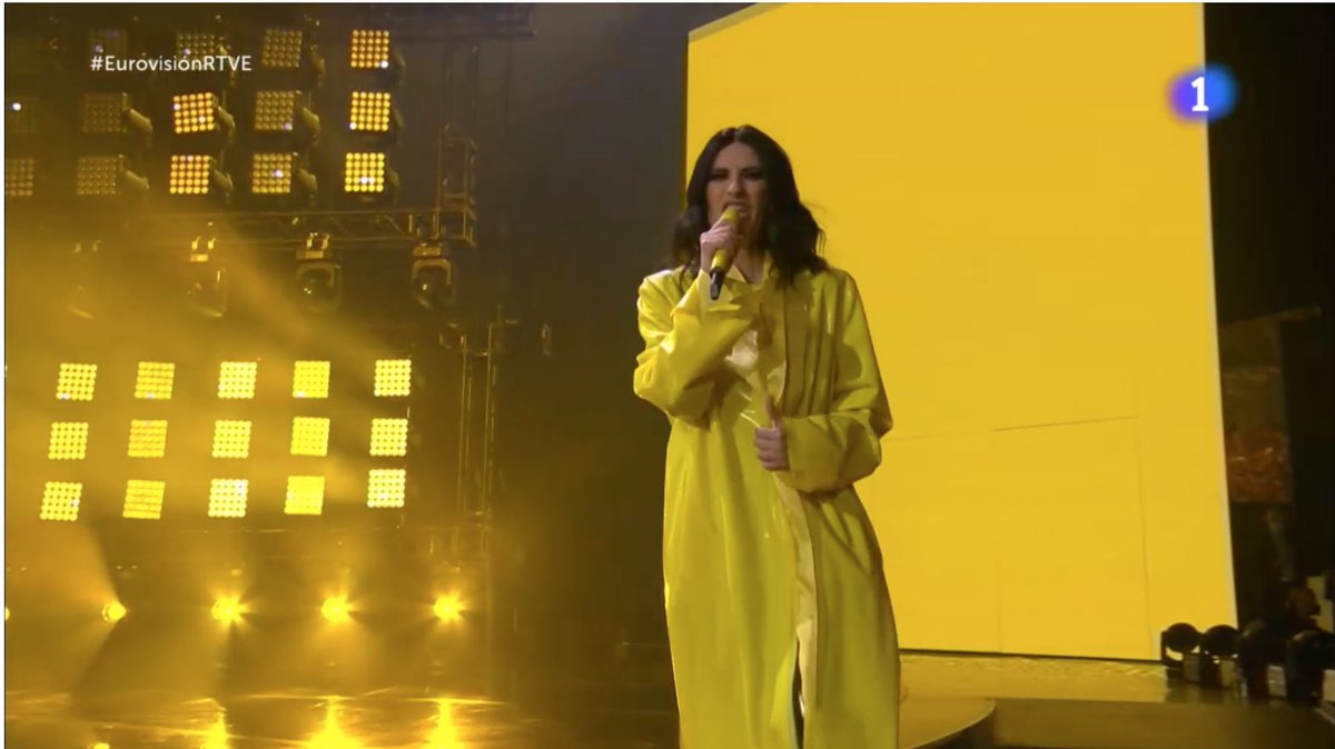 MemesSantutxu's tweet photo. Buena promo de @pescanova_es #chanelazo #memevision #eurovision https://t.co/3ZtlXgvKcK