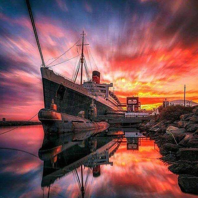 GentleFrank's tweet photo. #sky #Skyline #sea #nature #NaturePhotography #natura #sunset #sunsetphotography #boat #vibe #GoodVibes #GoodEvening #SaturdayNight https://t.co/9PNtfOkpM3