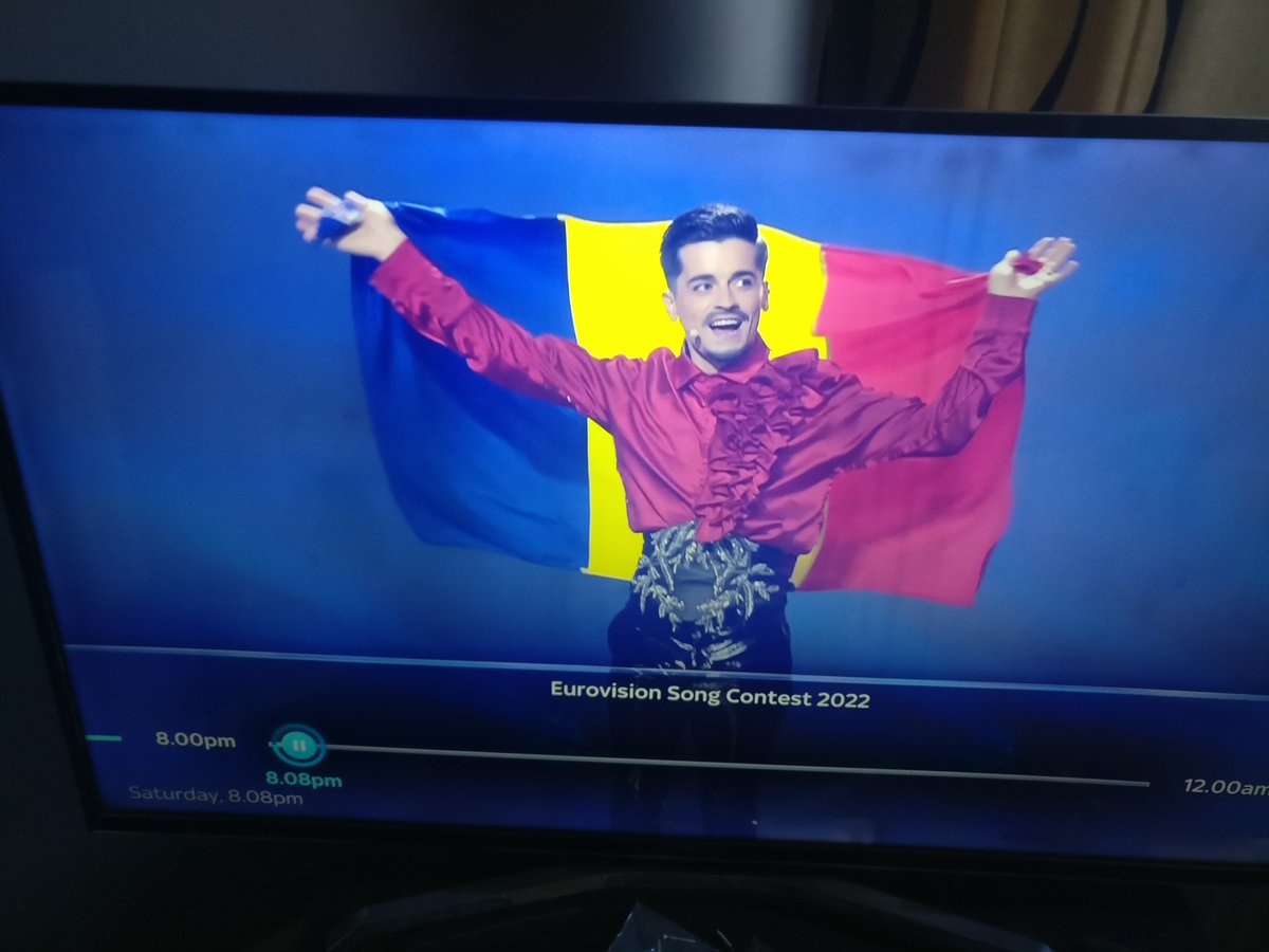 MrCJcraig's tweet photo. Fucksake! @IanisHagi10 is giving it big licks this year in Eurovision! https://t.co/62211nGTRn