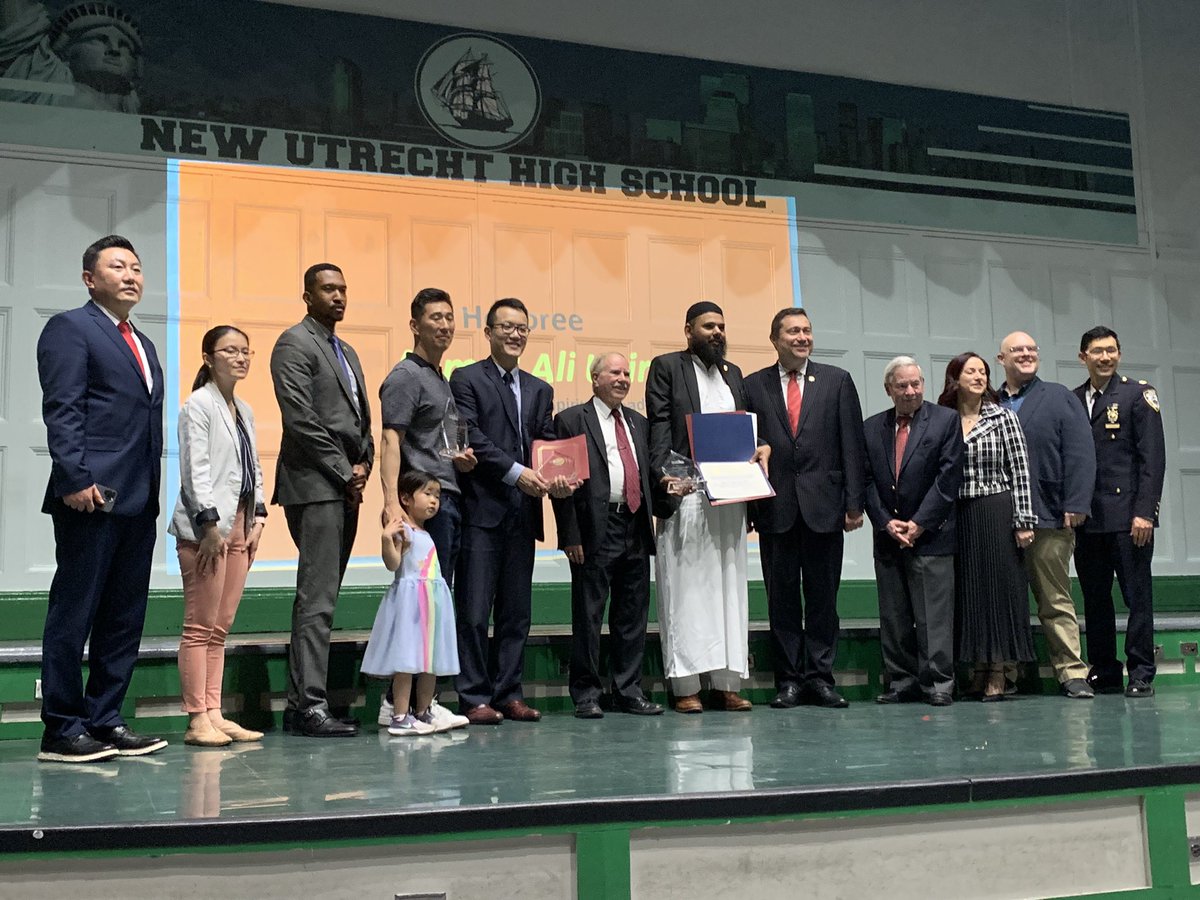 Congratulations @Imamahmedali on your amazing work in the #AAPIcommunity in Southern Brooklyn. You’ve not only helped us physically, but mentally and spiritually.  Thank you!

#AANHPI 
#AANHPIHeritageMonth #AAPI 
#AsianAmericanHeritageMonth